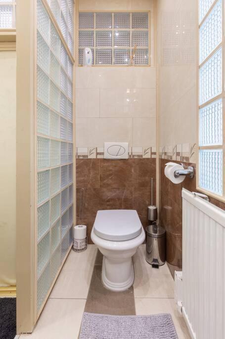 Stylish Central Budapest Apartment Esterno foto